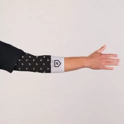 T6 Sleeves - Tortoise Palms Black ACCESSORIES